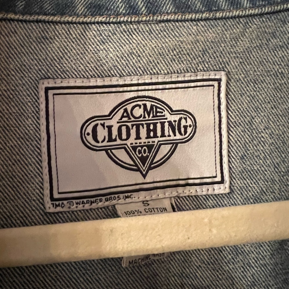 Acme clothing Looney Tunes Denim Jacket - Picture 4 of 4